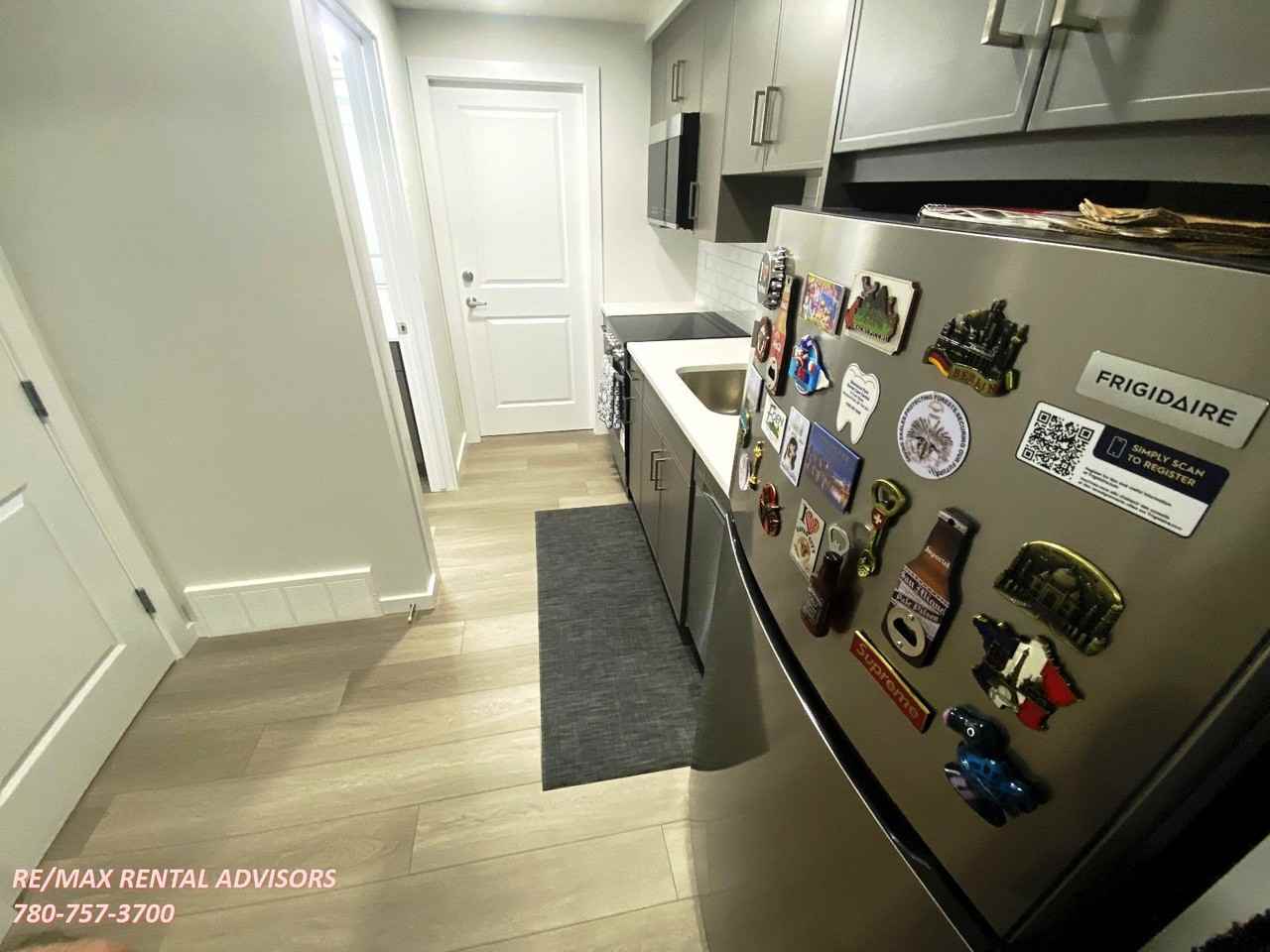 BSMT 2127 Muckleplum Crescent Southwest - Photo 5 of 16