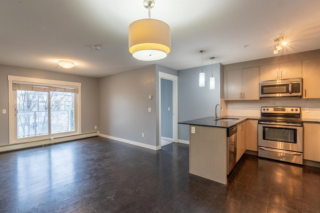 240 Skyview Ranch Rd NE - Photo 2 of 17