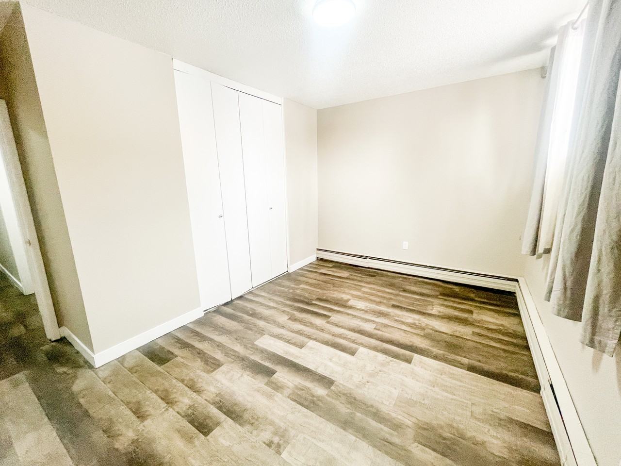 Ret 4100 - Photo 6 of 15