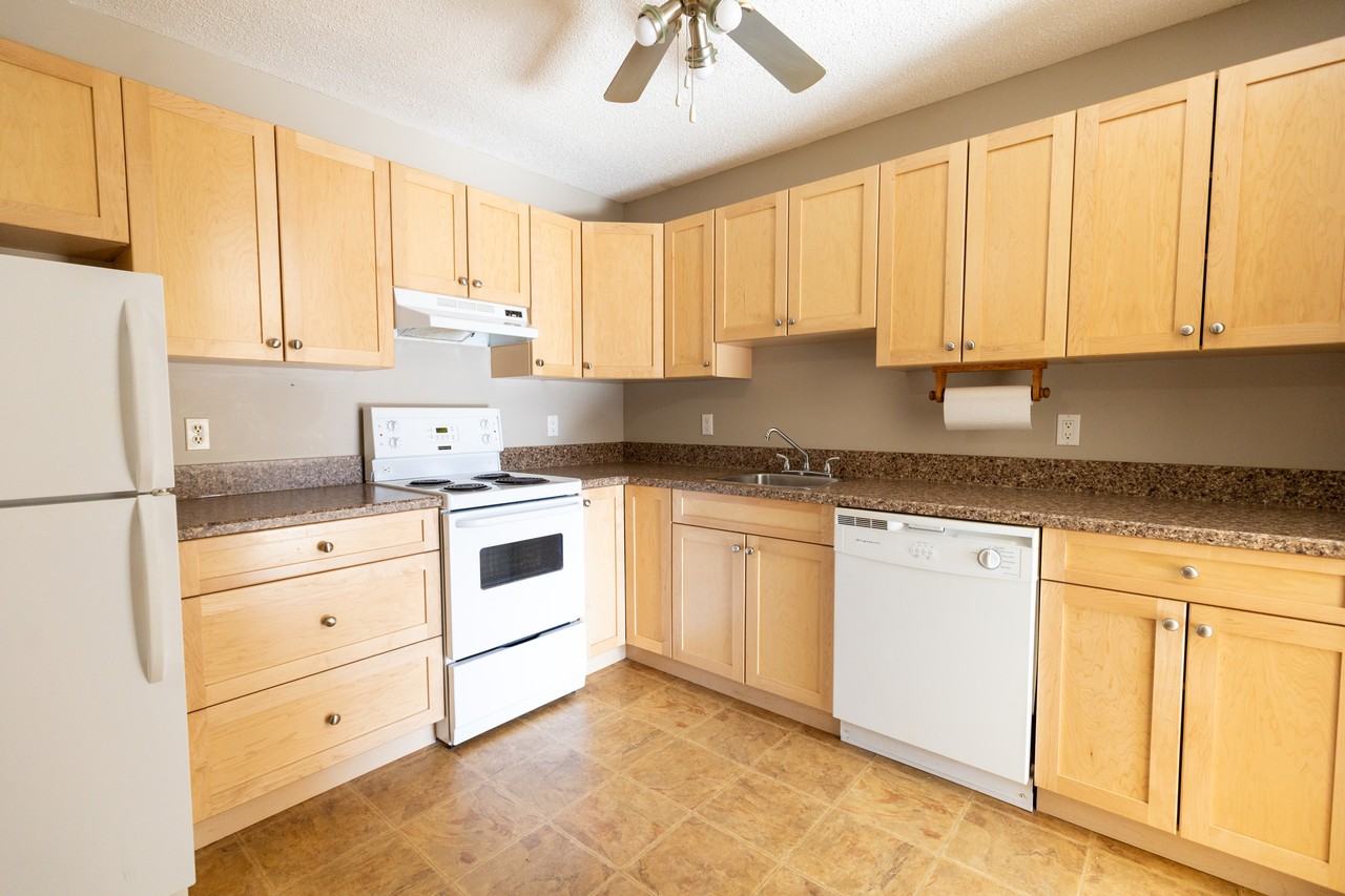Airdrie Meadows - Photo 6 of 30