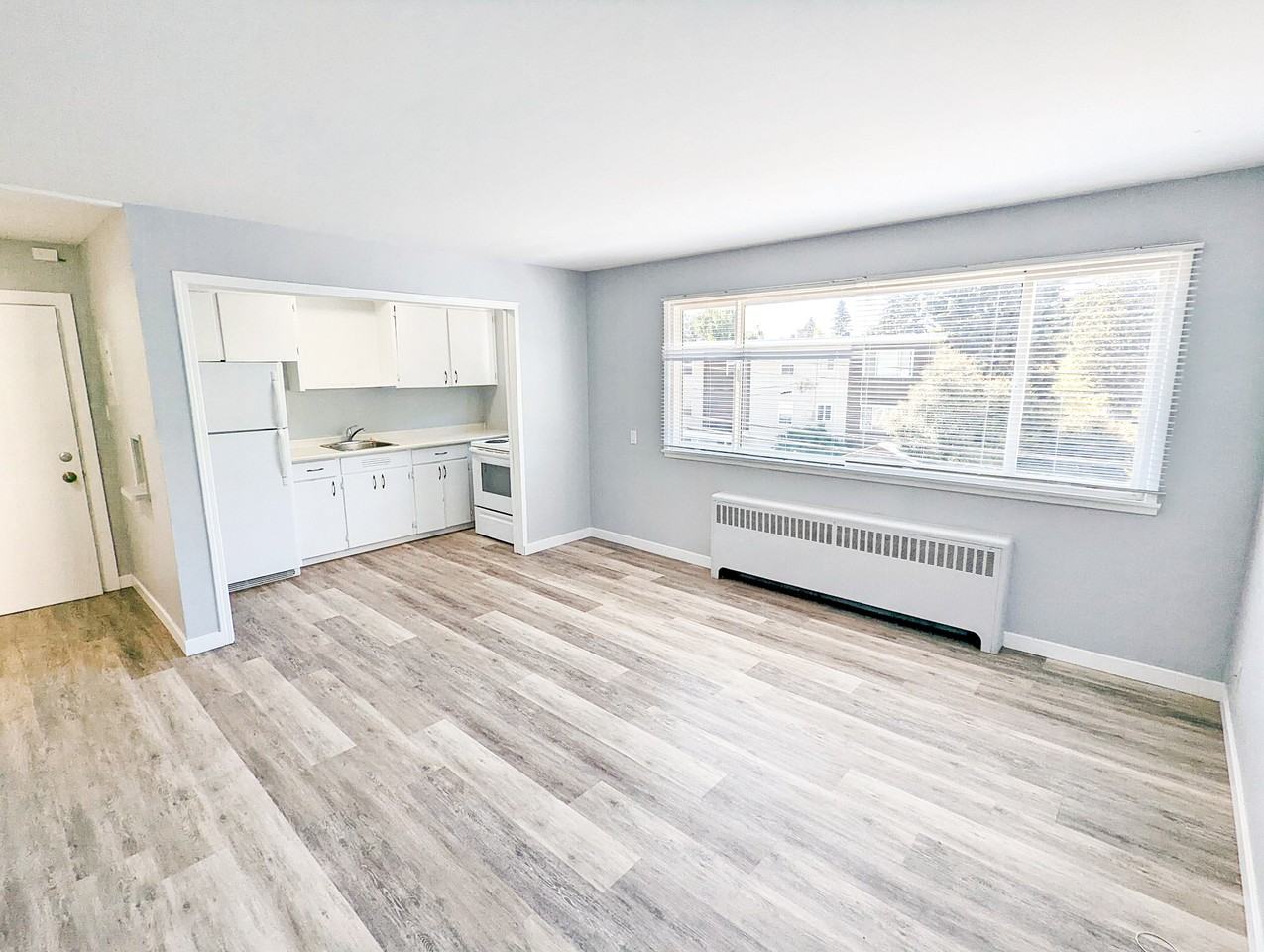 Prince George Queensway Apartments - Photo 5 of 18