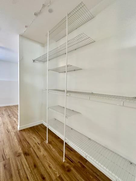 310 Woodfield Drive - Photo 7 of 14