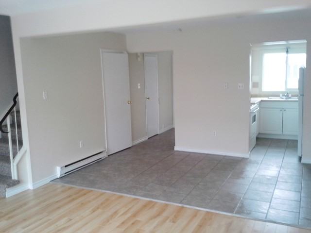 348 Cameron Street - Photo 5 of 8