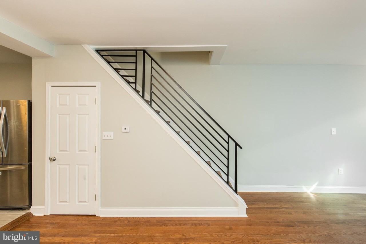 1510 S Dover St - Photo 3 of 22