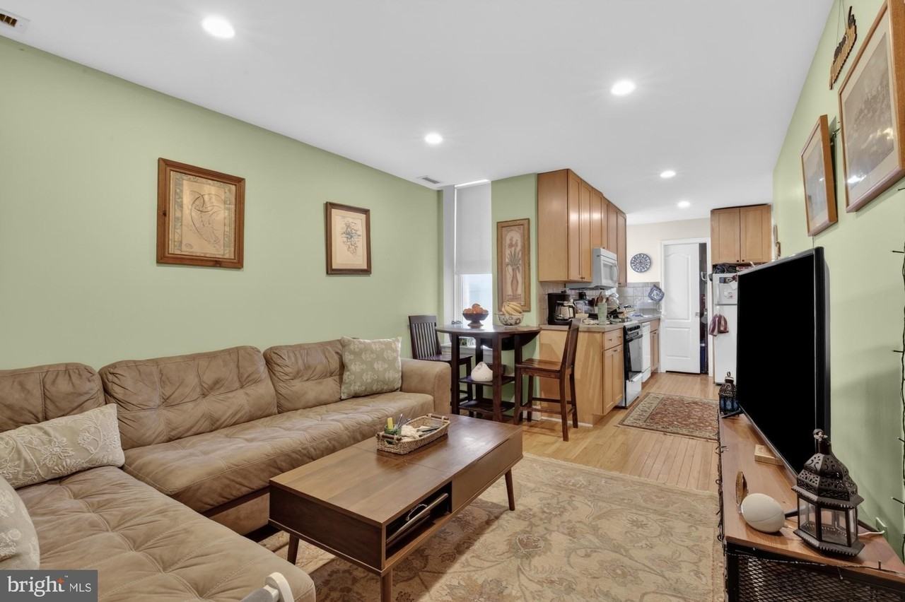 4215 Ridge Ave Unit 3