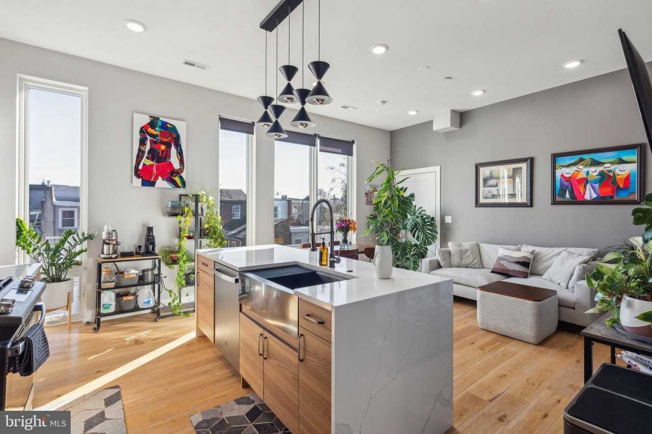 1440 N Orkney St Unit 4 - Photo 6 of 18