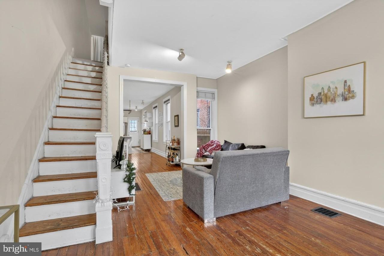 2322 Poplar St - Photo 2 of 30