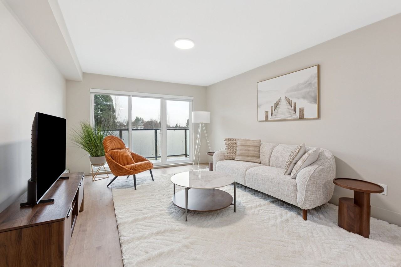 Rent On Oak - Photo 2 of 29