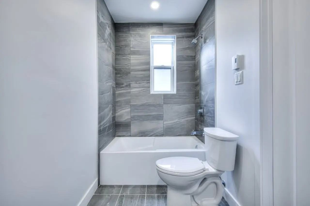 4530 Girouard - Photo 3 of 18