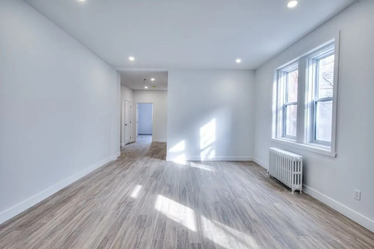 4530 Girouard - Photo 4 of 18