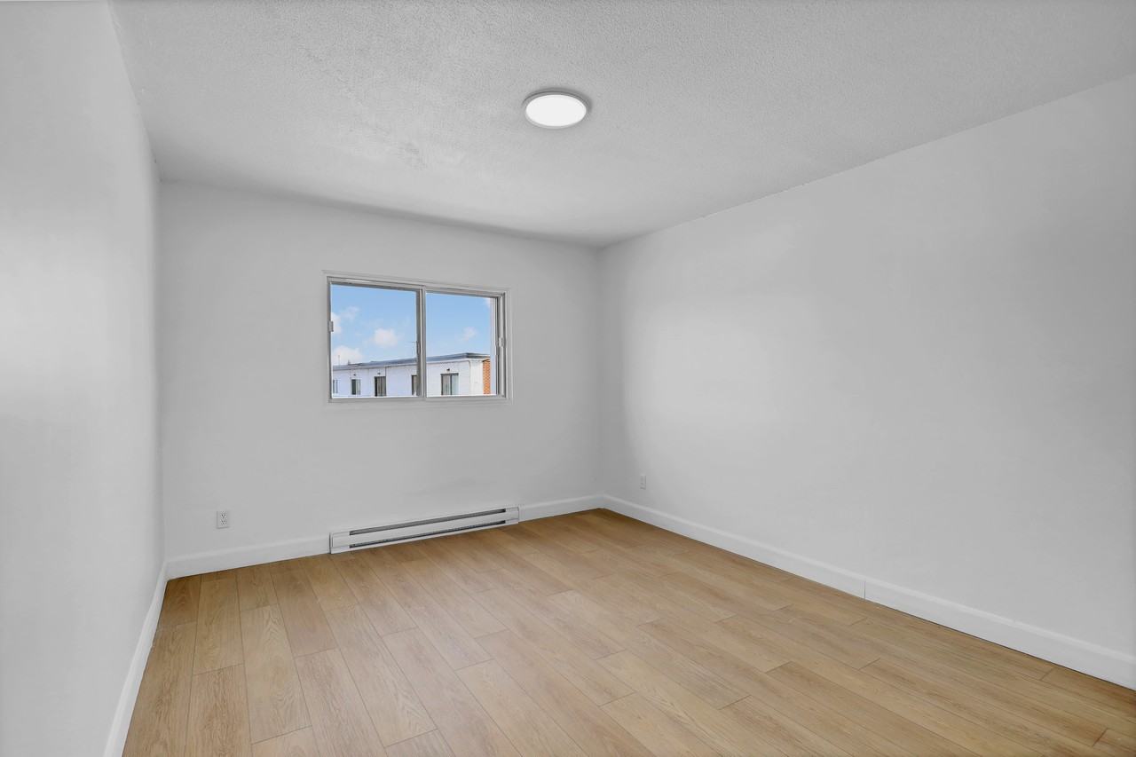 7085 Boul Viau — photo 2