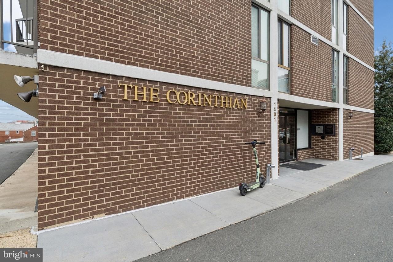 1401 N Rhodes St Apt 603 - Photo 2 of 24