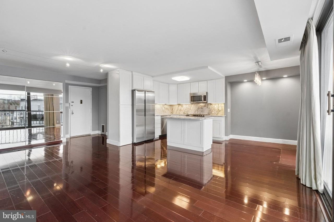 1401 N Rhodes St Apt 603 - Photo 7 of 24