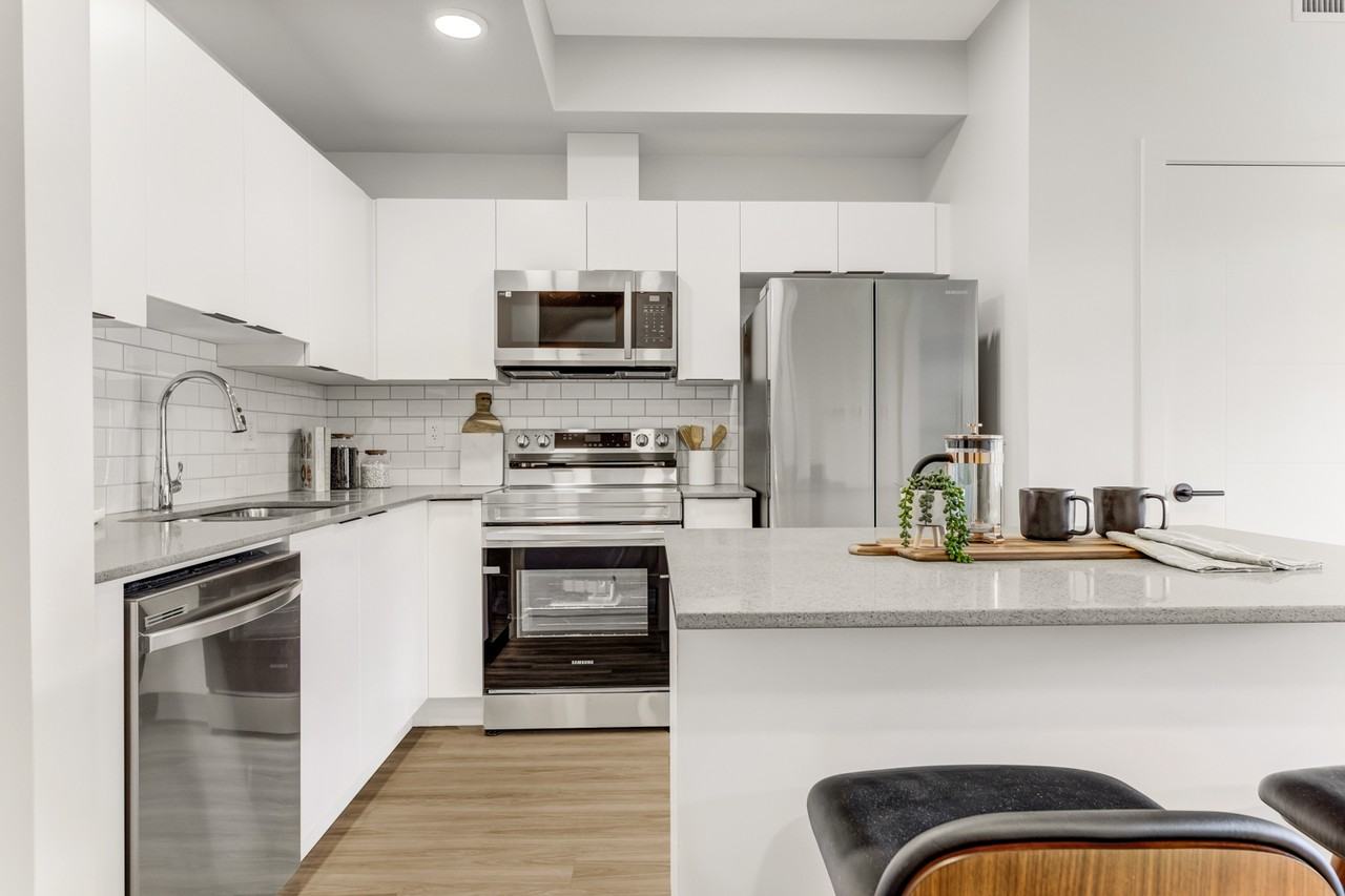 Shoreline Crossings - Photo 2 of 11