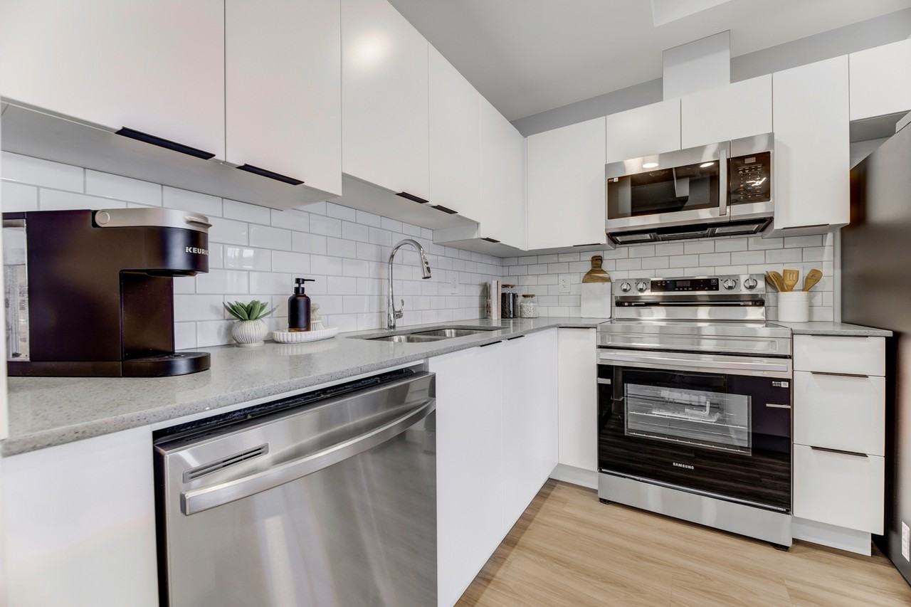 Shoreline Crossings - Photo 4 of 11