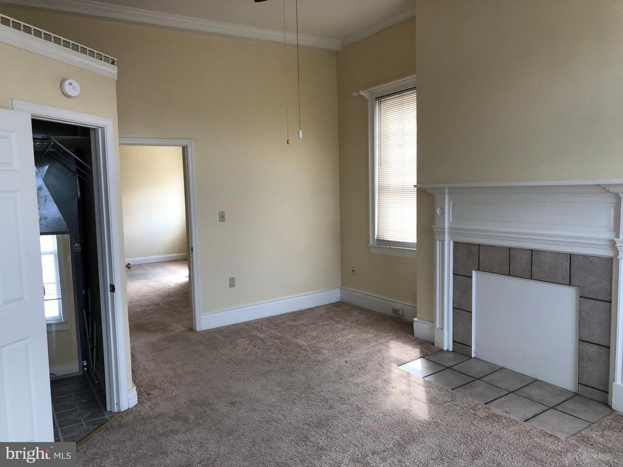 104 S Loudoun St Apt 2 - Photo 3 of 14