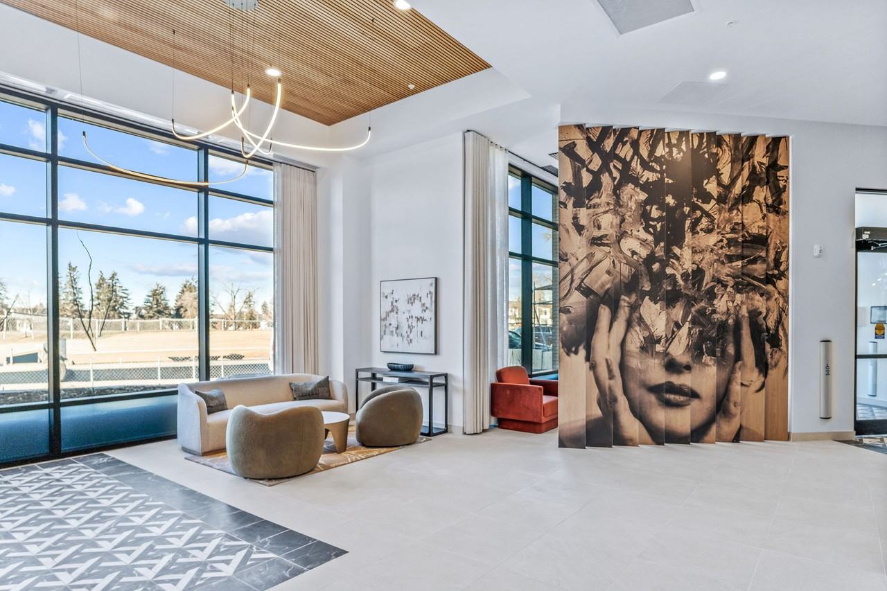 Munro - Photo 6 of 50