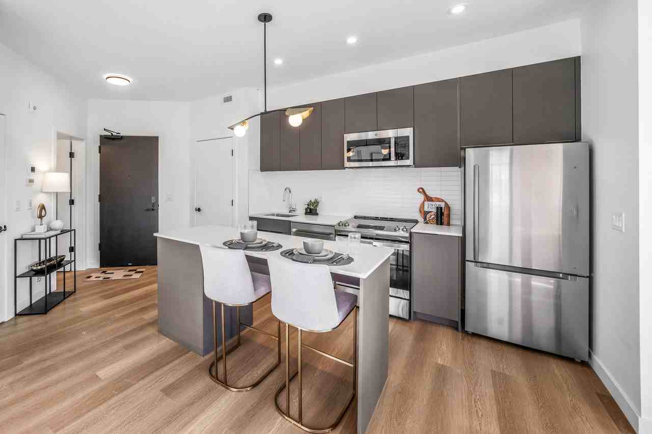 Munro - Photo 5 of 50