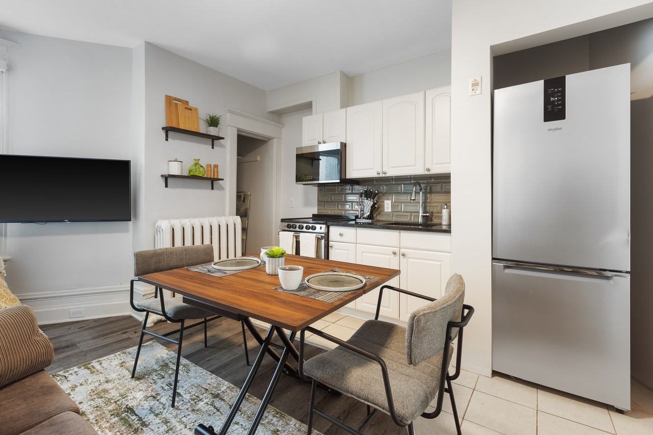 360 Friel - Photo 6 of 50