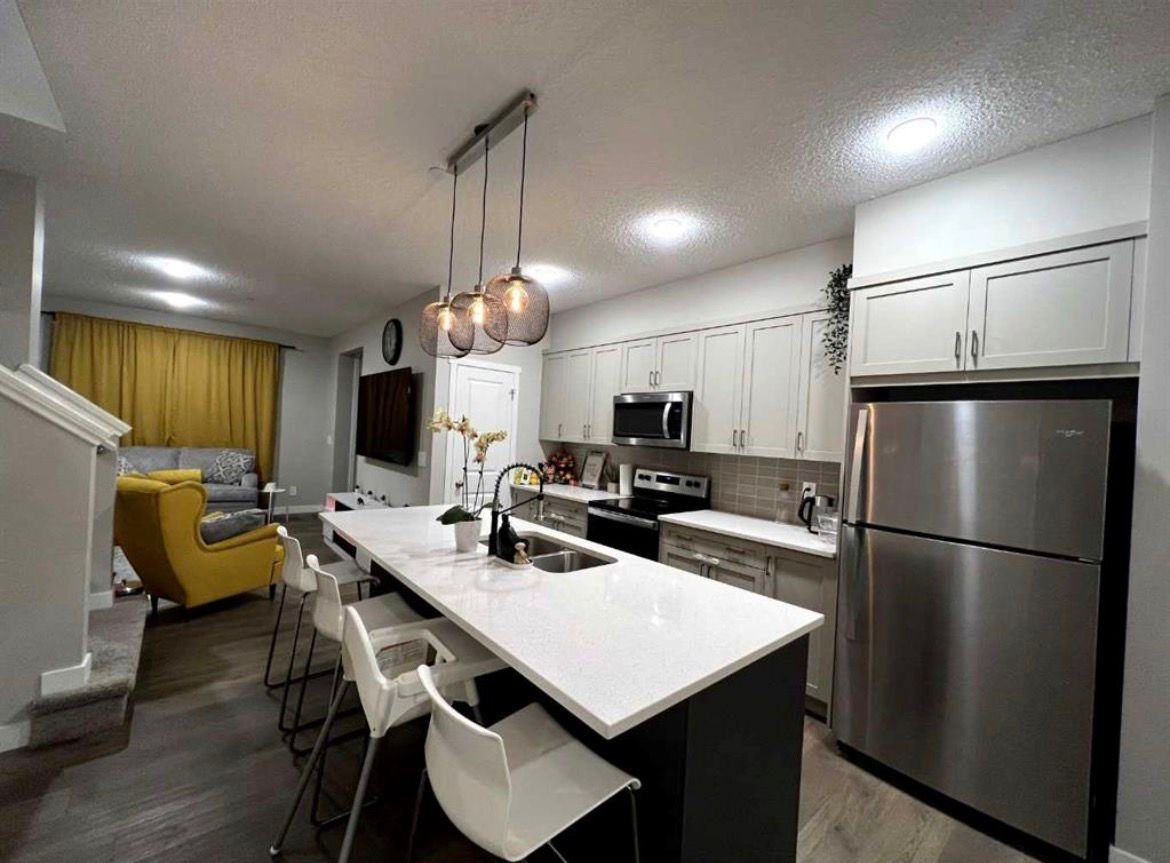 53 Herron Mews NE - Photo 3 of 15