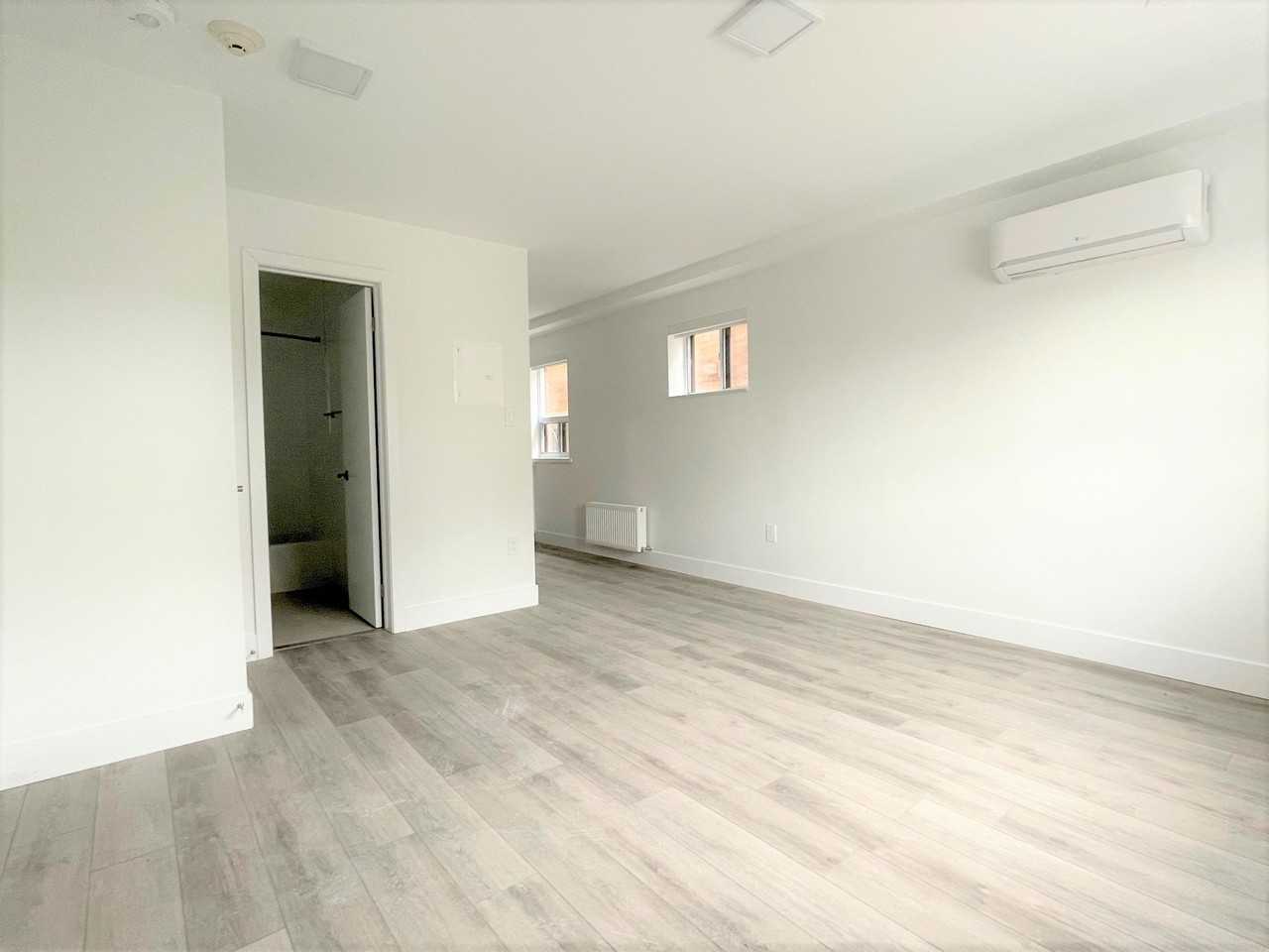 131 Lake Crescent - Photo 6 of 10