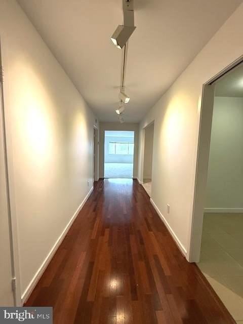 11500 Fairway Dr Apt 402 #402 - Photo 6 of 10