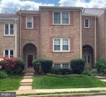 featured image of 2095 Hopewood Dr