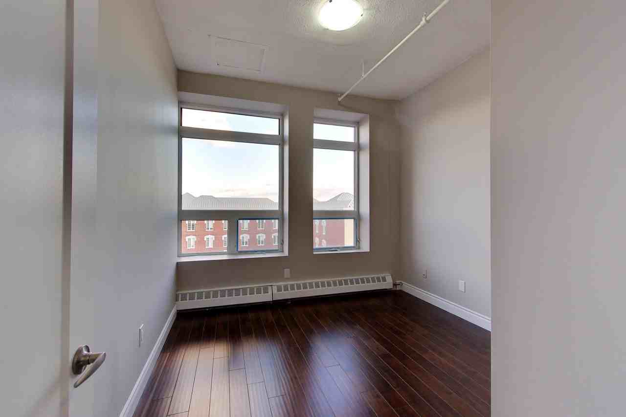 90 Colborne Street - Photo 6 of 13