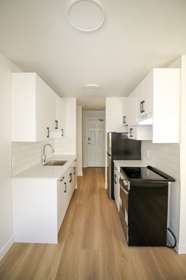 Gilliane - 10965 84th - Photo 2 of 14