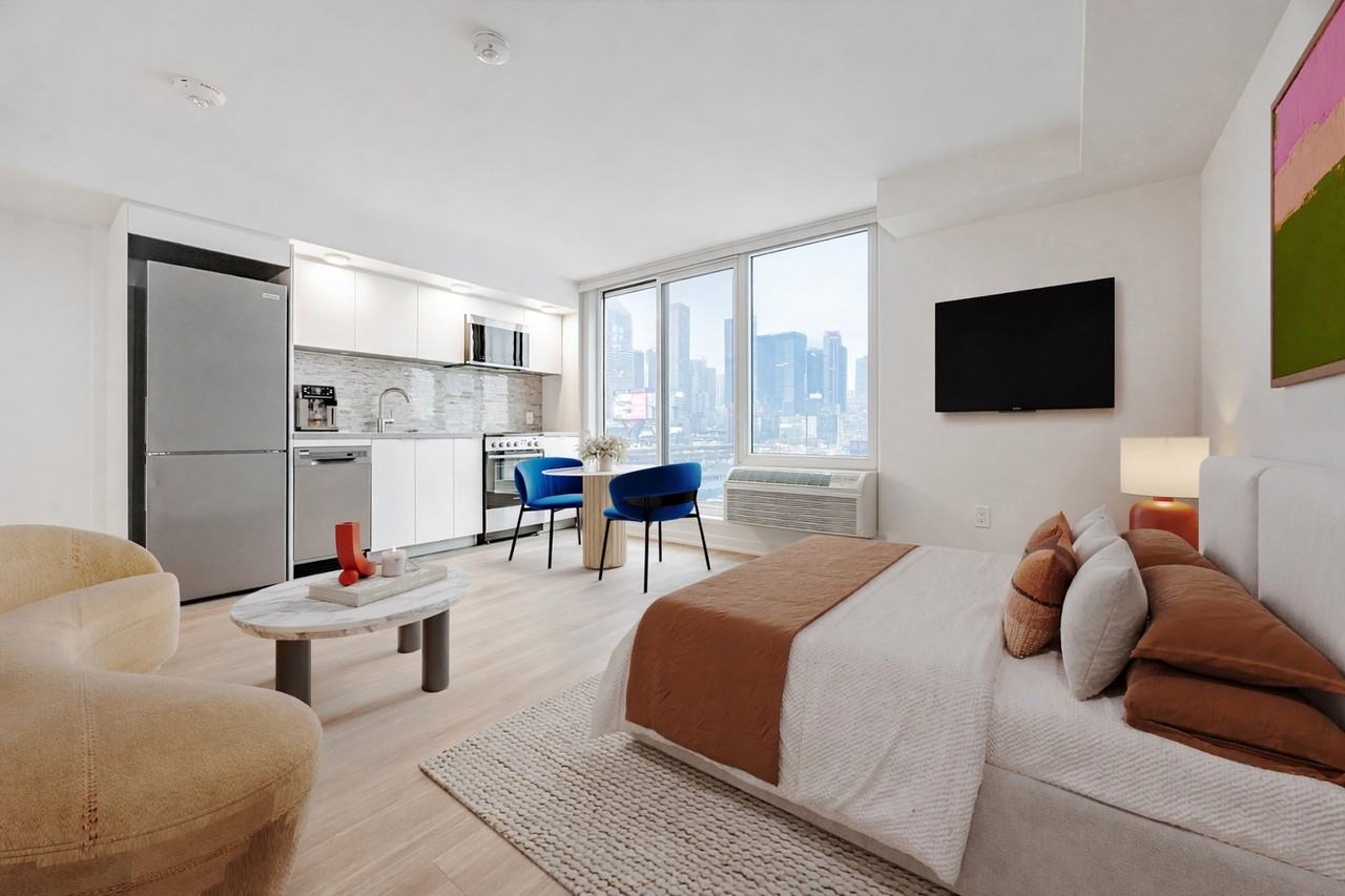 350 North Queens Quay West (Phase IV) - Photo 5 of 43