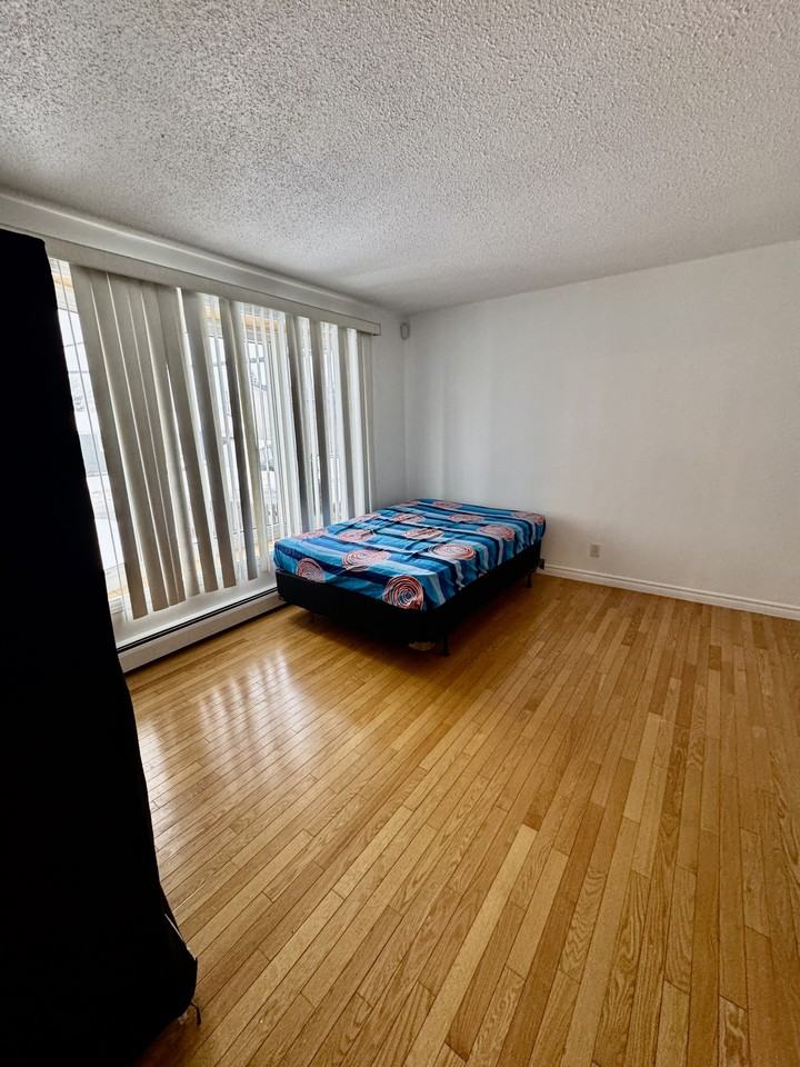 412 Rue Murphy - Photo 7 of 20