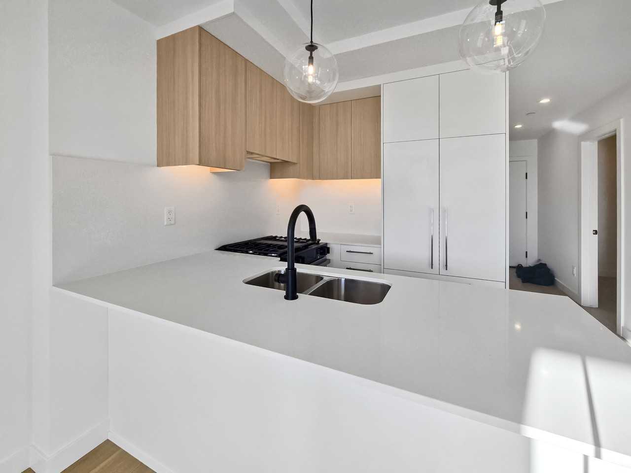 8375 Broadcast Avenue SW (Plaza) - Photo 3 of 23