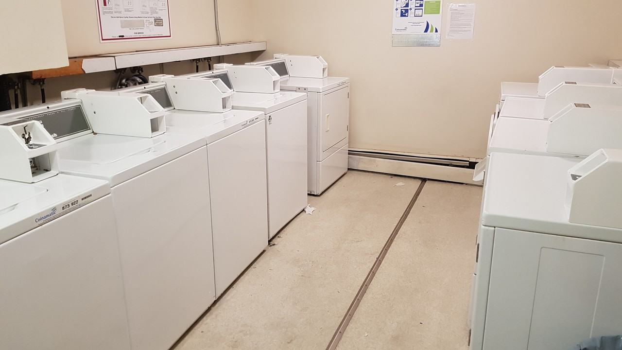 Capital Place - Photo 3 of 4