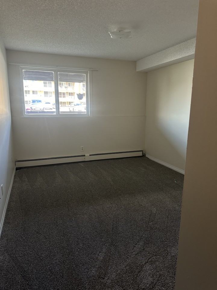 Capital Place - Photo 7 of 10