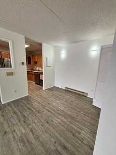 103-1 Burland Avenue - Photo 5 of 18