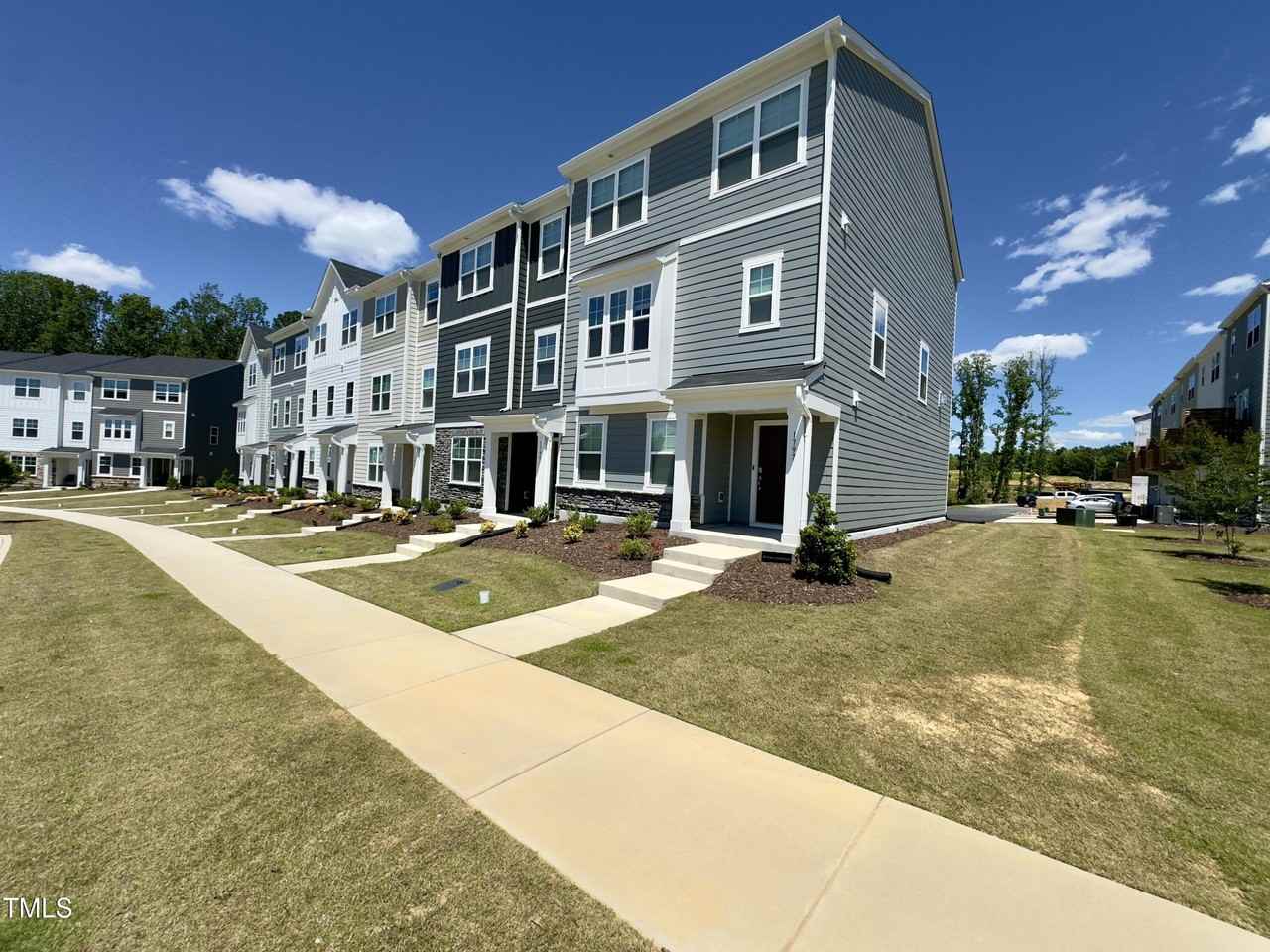 1797 Sweet Gardenia Way - Photo 2 of 41