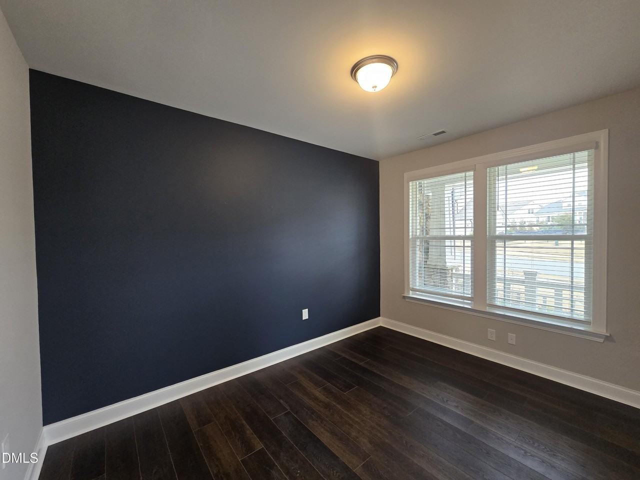 105 Sweetbriar Rose Ct - Photo 3 of 28