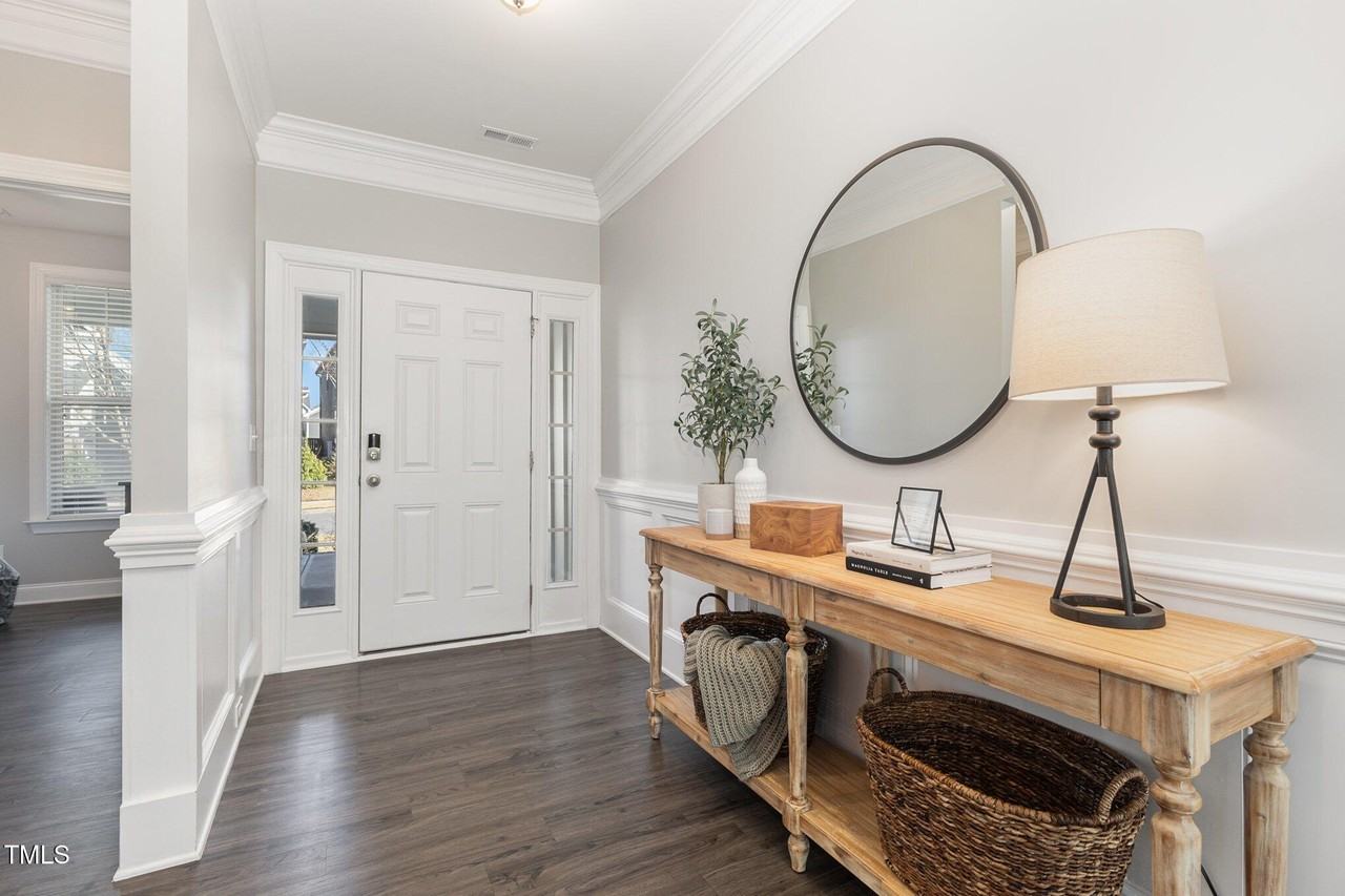 641 Groveview Wynd - Photo 4 of 30