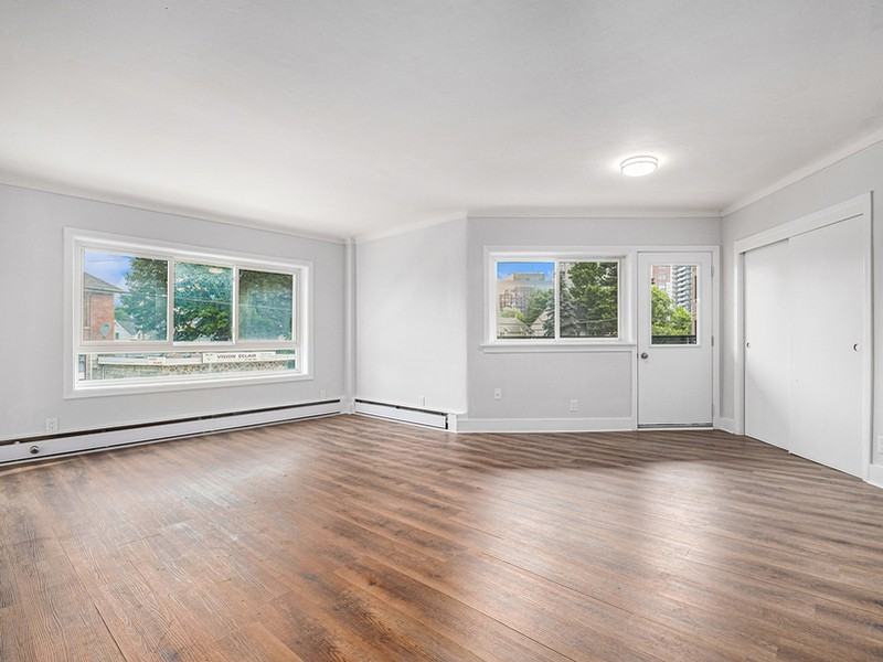 350 Mayfield Street - Photo 2 of 5