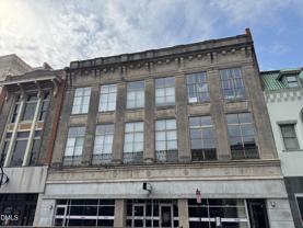 109 W Main St Apt 402 - Photo 1 of 1