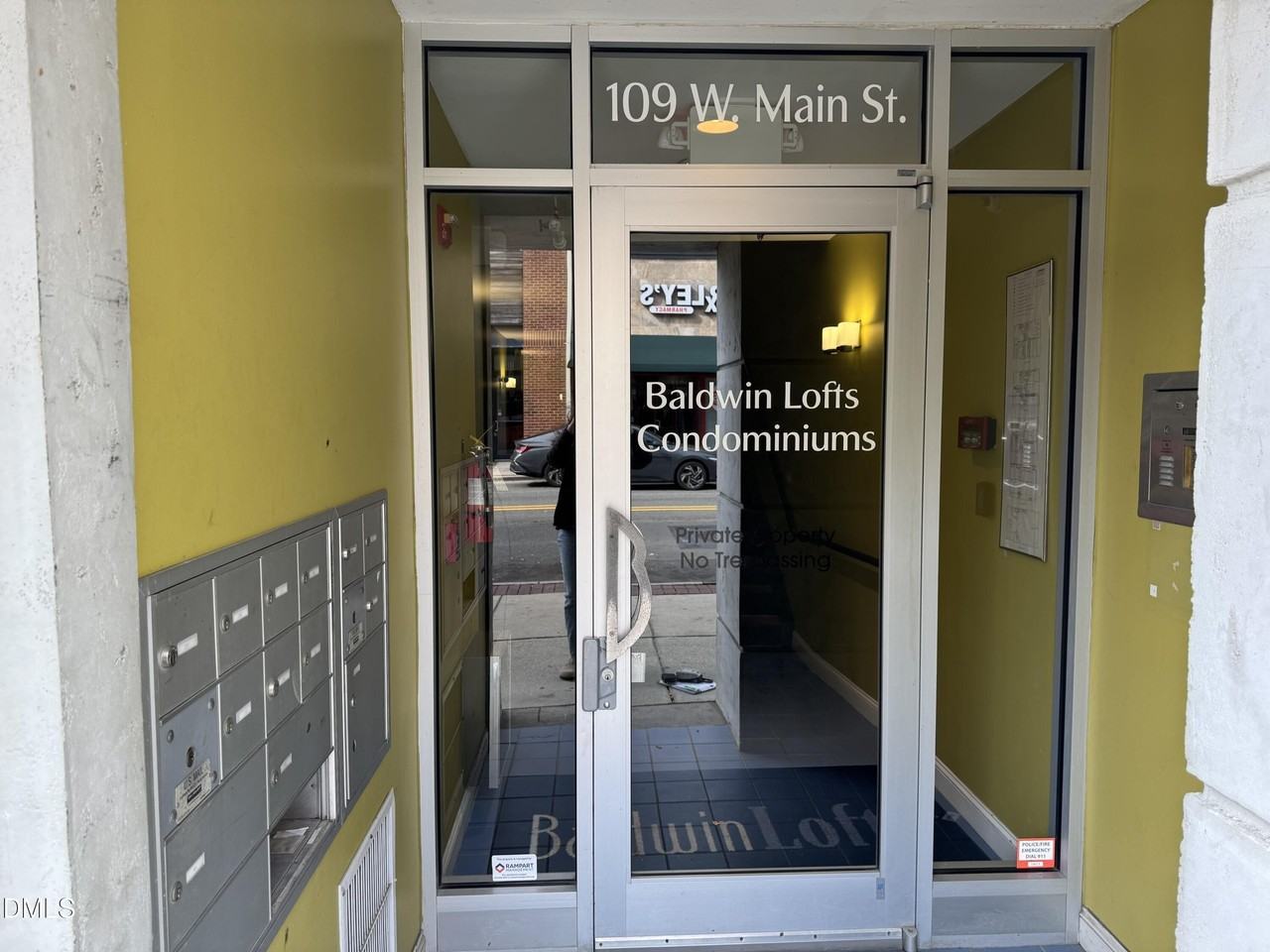 109 W Main St Apt 402 - Photo 2 of 19