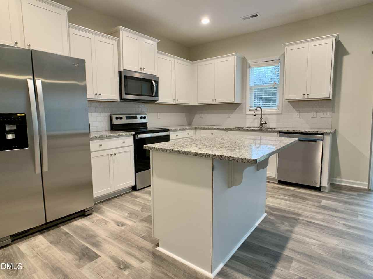 85 Henhouse Ct - Photo 4 of 20