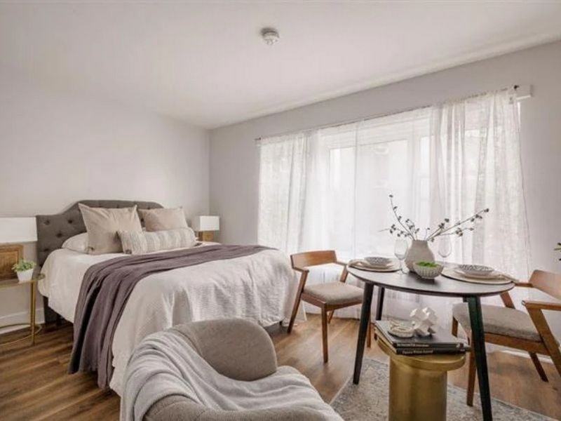 50 Selkirk Street - Photo 2 of 8