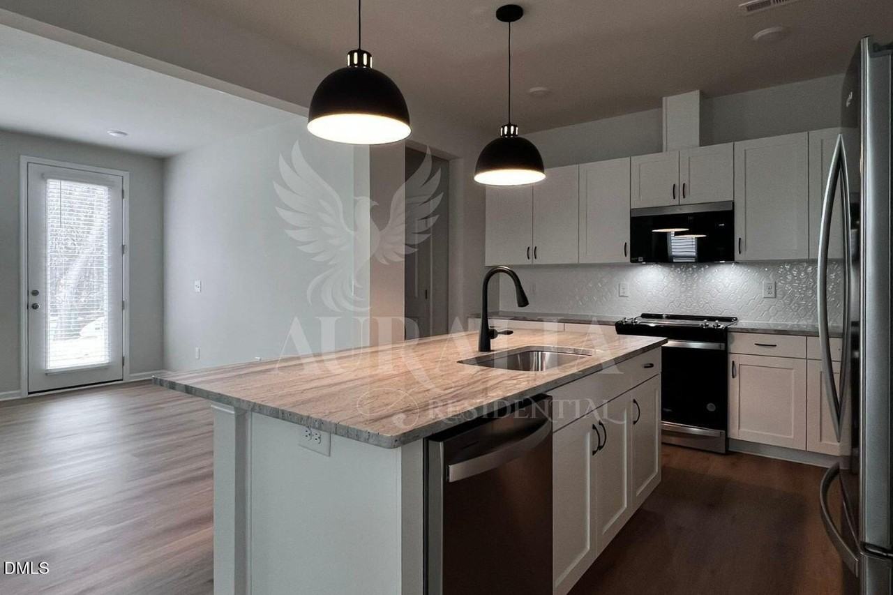 183 Anise Ln - Photo 2 of 31