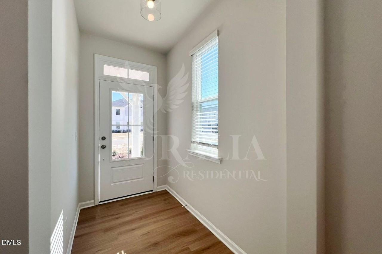 183 Anise Ln - Photo 4 of 31