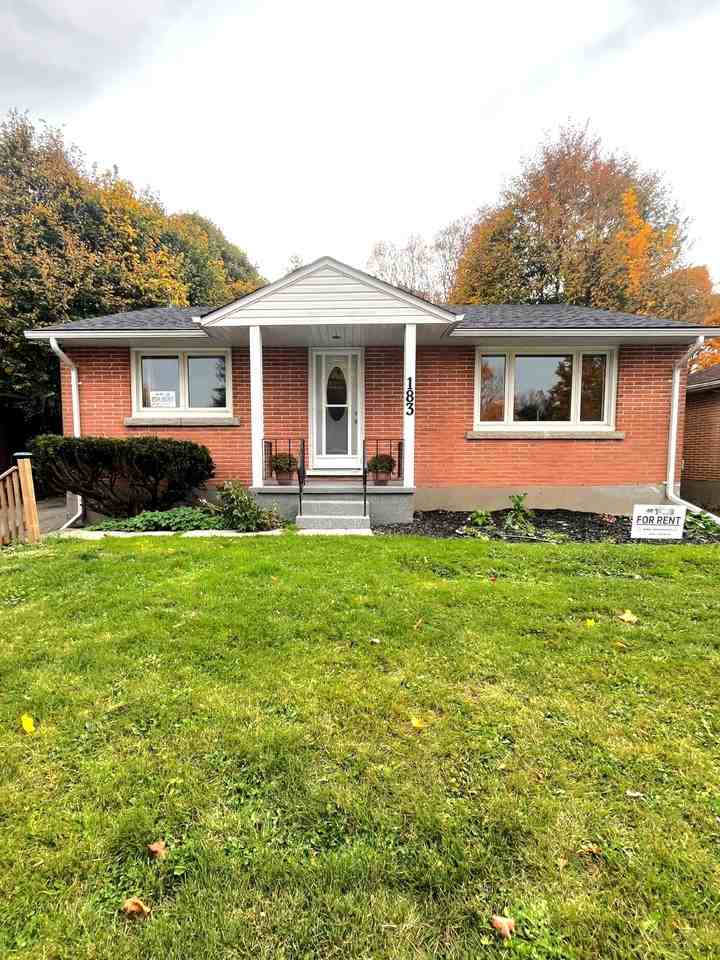 183 Wellington St E - Photo 2 of 23