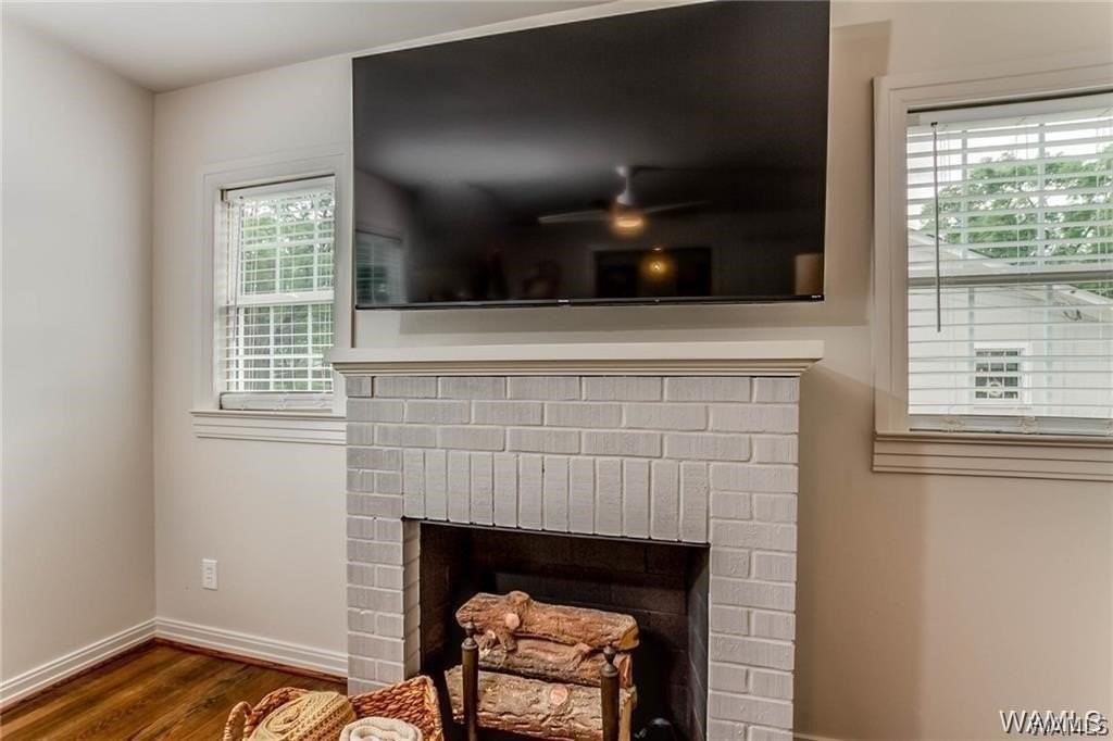 1900 22nd Ave - Photo 6 of 33