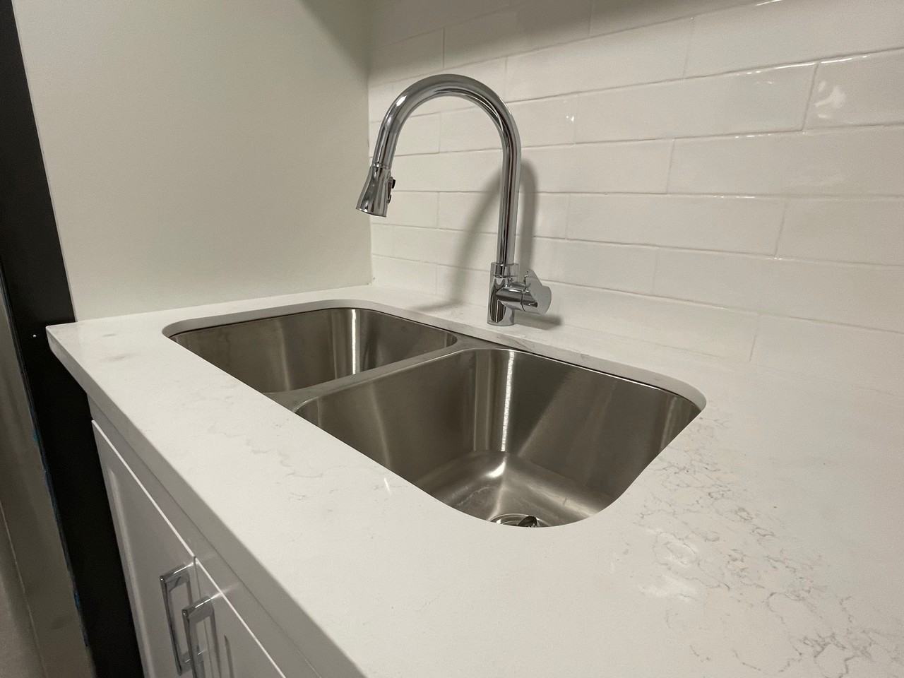 1155 Goodfellow Road - Photo 5 of 7