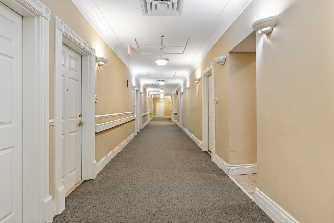 Sandy Hill Apartments - Photo 7 of 45