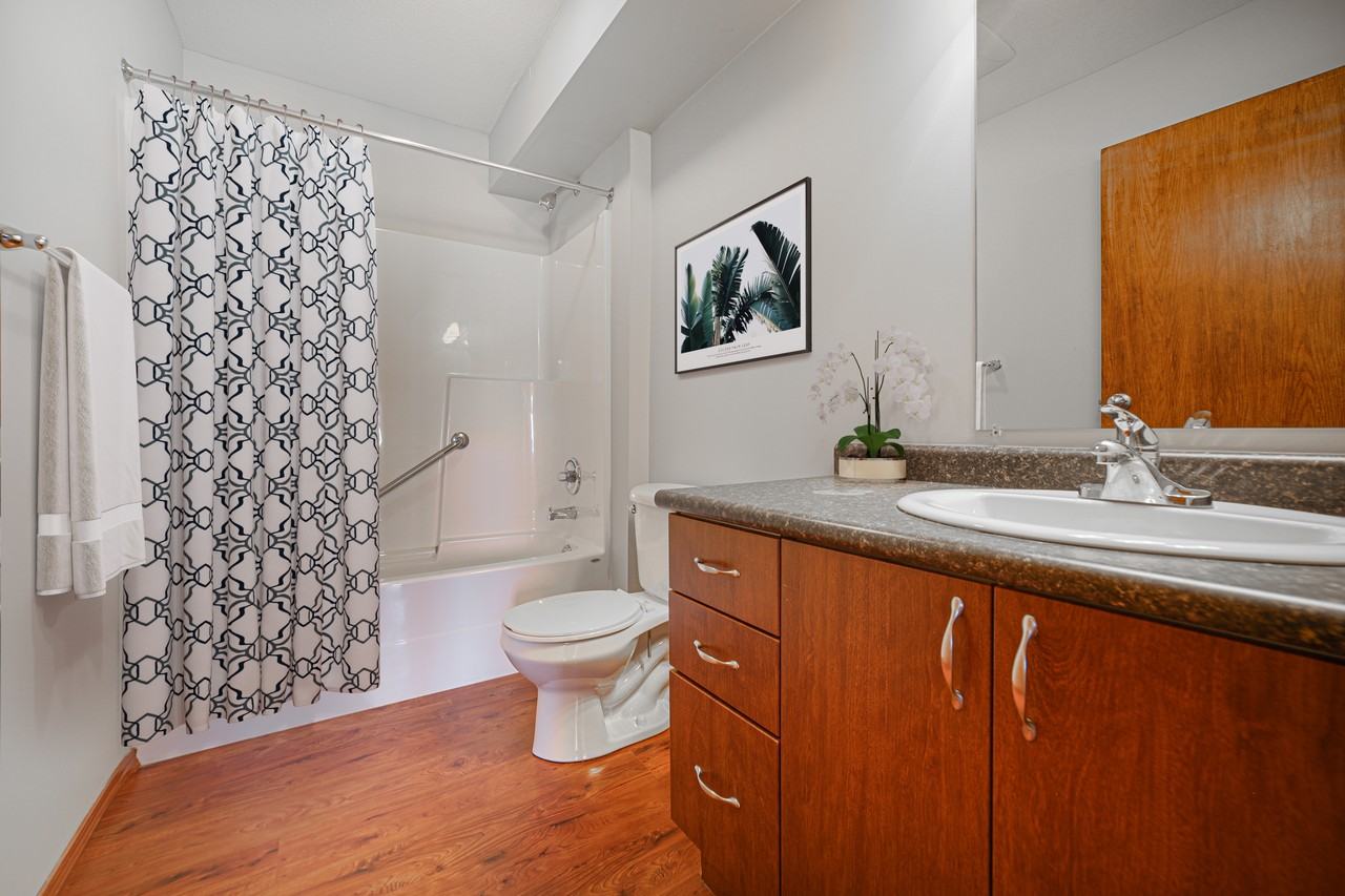 Edgewood Place - Photo 7 of 10